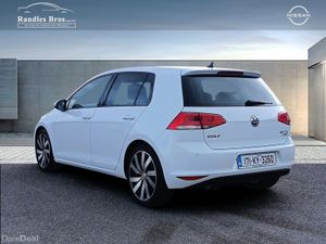 Volkswagen Golf 2.0TDI 5DR 150HP Highline - Image 4