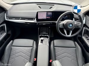 BMW iX1 eDrive20 xLine - Image 4