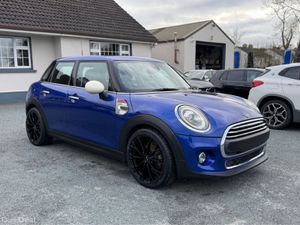Mini Cooper 1.5 COOPER STEALTH SERIES 5DR PETROL A - Image 3