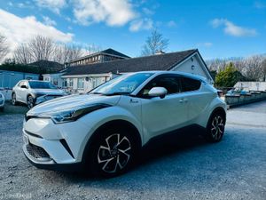 TOYOTA CH-R 2019   HYBRID  AUTOMATIC 🔥 - Image 3