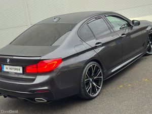BMW 5-Series 2018 MSPORT 520D - Image 2