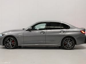 BMW 3-Series 2022 330E MSPORT PRO SKYSCRAPER GREY - Image 4