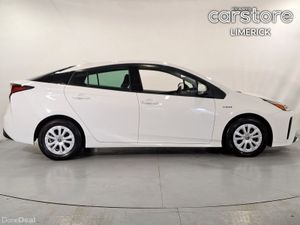 Toyota Prius 1.8 HYBRID - Image 2