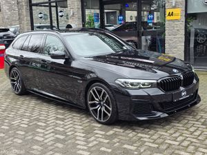 2021 BMW 530E M-SPORT AUTO TOURING . - Image 4