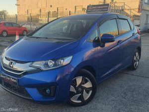 2014 Honda Fit Hybrid L Package | Half Leather - Image 3