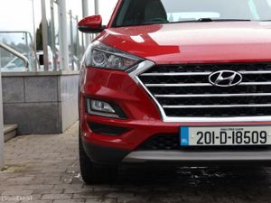 Hyundai Tucson 2WD Premium, High Spec - Image 4