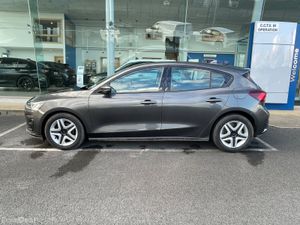Ford Focus 1.5 Diesel Automatic - Image 3