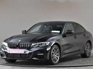 BMW 3-Series 330E M SPORT G20 **BLACK LEATHER** - Image 3
