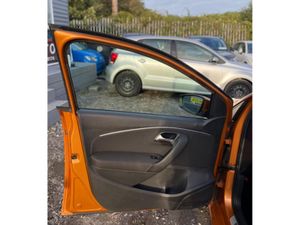 Volkswagen Polo Orignal 1.2 Petrol Automatic (5396 - Image 4