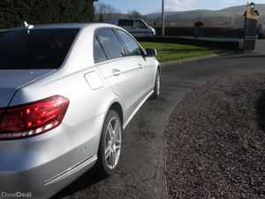 Mercedes-Benz E220 CDI AUTO, 2014 - Image 3