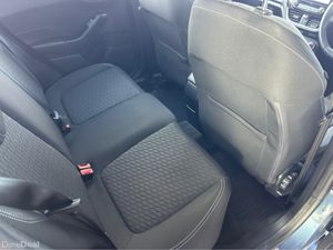 Ford Fiesta TITANIUM 1.0T 125 MHEV M6 F 4DR - Image 4