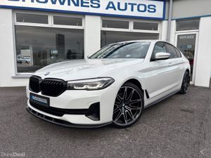 2022 BMW 520D G30 Automatic - Image 2