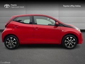 Toyota Aygo 1.0 XPLAY SPHONE 4DR - Image 3