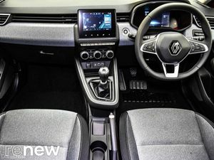 Renault Clio Equilibre TCe 90 GSR2 - Image 2