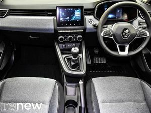 Renault Clio Equilibre TCe 90 GSR2 - Image 2