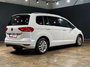 Volkswagen Touran COMFORT LINE - FACTORY ALLOYS - - Image 4