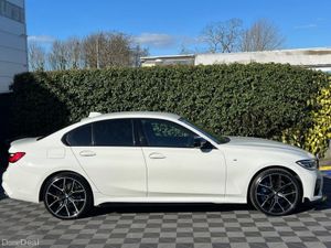 BMW 3-Series 330e M-SPORT COMPETITION 2.0 HYBRID * - Image 2