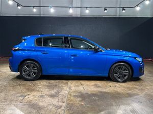 Peugeot 308 1.5L HDI AUTOMATIC - PARKING SENSORS - - Image 3