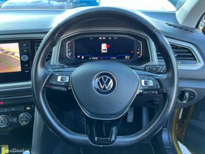 Volkswagen T-Roc COMFORTLINE 2.0 TDI ** VERY LOW M - Image 4