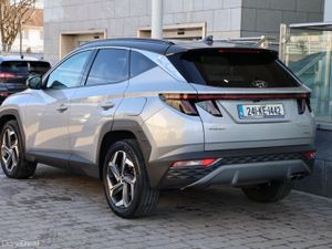 Hyundai Tucson 2WD Executive Plus HEV Auto w.2 Ton - Image 4