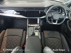 Audi Q7 Competition TFSI e quattro 490bhp Auto Hug - Image 4