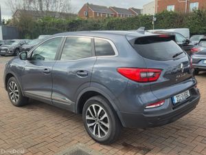 Renault Kadjar Equilibre TCE 140 MY22 5DR - Image 4