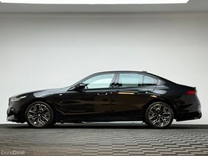 BMW 5-Series 530E M SPORT - Image 4