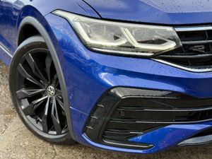 2021 Volkswagen Tiguan R-LINE 2.0 TDI DSG AUTO - Image 4