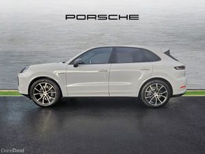 Porsche Cayenne E-Hybrid Black Edition - Image 4
