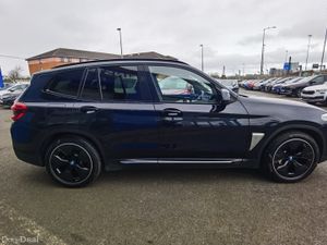 BMW IX3 80KWH PREMIER EDITION PRO **SUNROOF** - Image 4