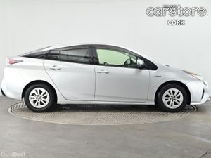 Toyota Prius 1.8 Hybrid Auto - Image 2