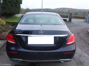 Mercedes-Benz E200 D AUTO,  2018 - Image 2