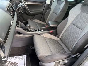 Skoda Karoq STYLE 2.0 TDI 115HP AUTO - Image 4