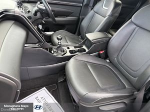 Hyundai Tucson EXECUTIVE 1.6 DIESEL 5DR - Image 4