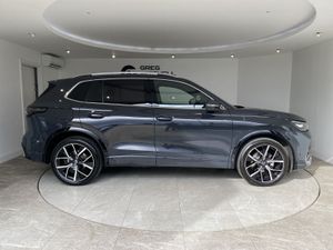 Volkswagen Tiguan 2025 - Image 4