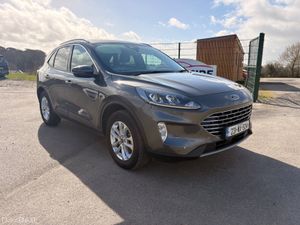 232 Ford Kuga plugin hybrid - Image 2