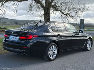 BMW 5-Series 2021 SE MHT - Image 4