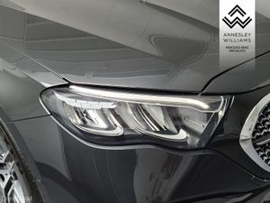 Mercedes-Benz E-Class E220d AMG Line - Image 4
