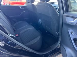 Ford Puma TITANIUM 5DR 1.0T 125 MHEV - Image 3