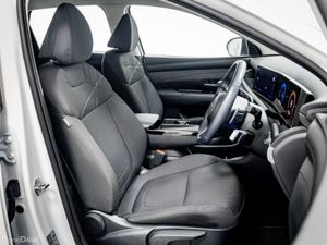 Hyundai Tucson Comfort Plus 1.6 PHEV Auto 265HP - Image 3