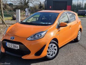 2017 TOYOTA AQUA hybrid automatic €6,990 - Image 2