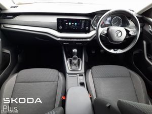 Skoda Octavia COMBI  AMB 2.0TDI 115HP - Image 2