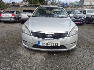 Mint Kia Ceed 2012 - Image 2