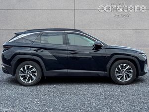 Hyundai Tucson 2WD Executive Plus - Image 2