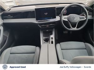 Volkswagen Passat Passat Life PHEV 120KM Range on - Image 3