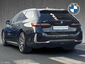 BMW i5 eDrive40 Sport Edition Touring - Image 3
