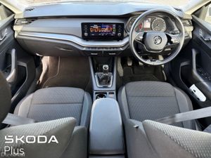 Skoda Octavia AMBITION 1.0 TSI 110HP 5DR - Image 2