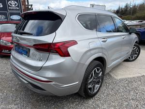 2022 Hyundai Santa Fe 1.6 HYBRID PREMIUM 7 SEATER - Image 4