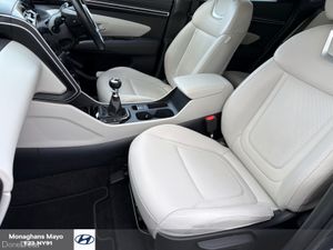 Hyundai Tucson EXECUTIVE 1.6 DIESEL 5DR - Image 4