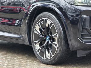 2023 BMW IX3 M-SPORT PRO. - Image 4